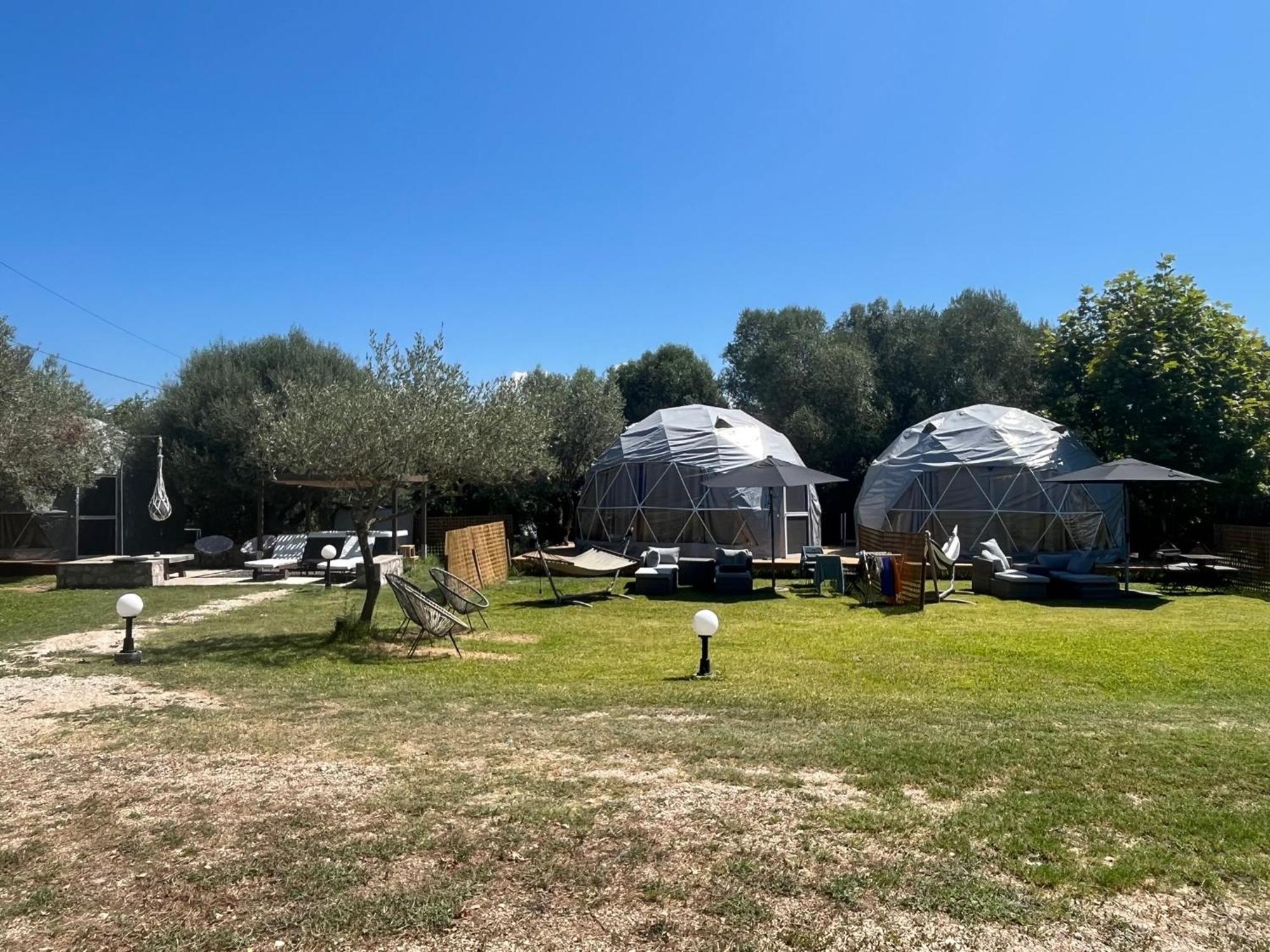 Manna Gea Glamping Domes Hotel Vonitsa Exterior photo